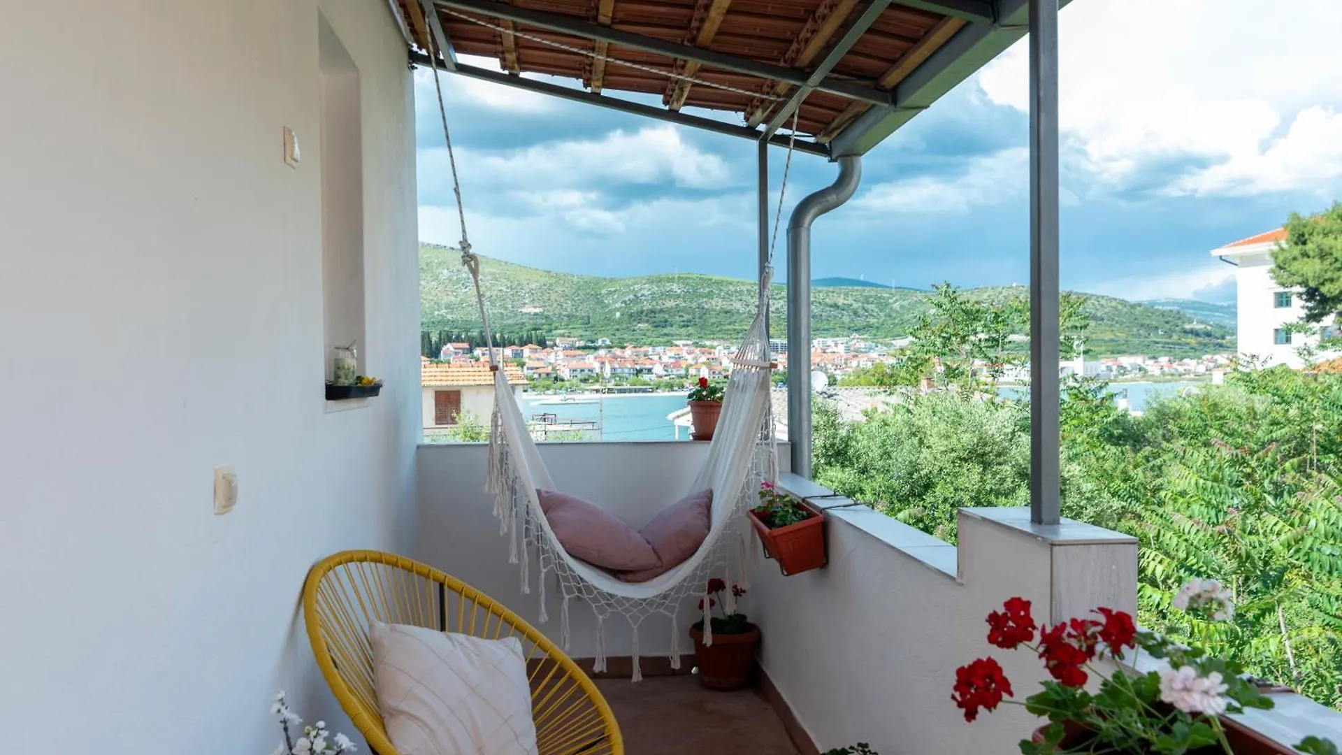 Studio Apartment Coce Trogir