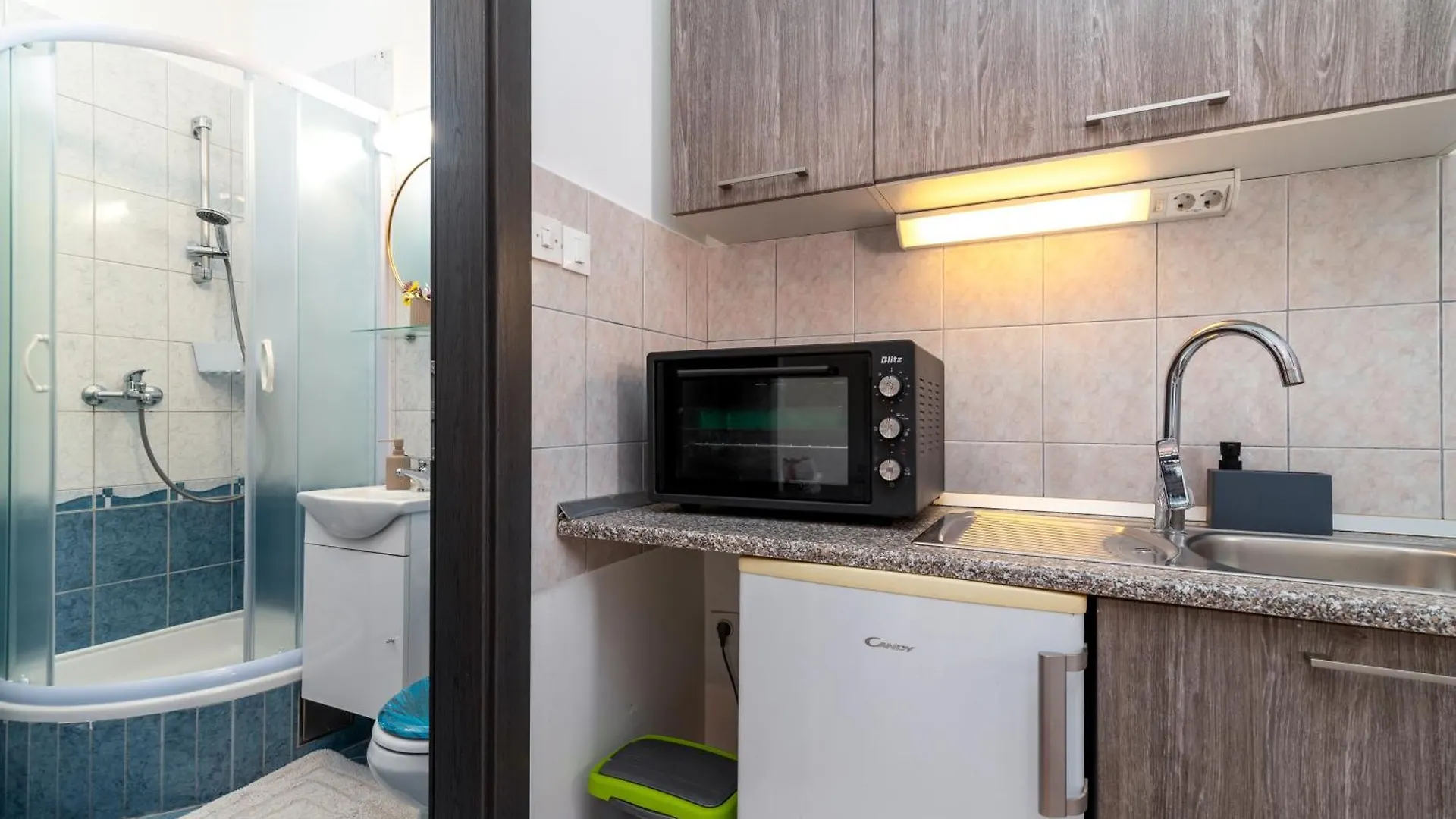 Studio Apartment Coce Trogir 0*,